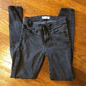 Madewell Faded Black Skinny Skinny Jeans